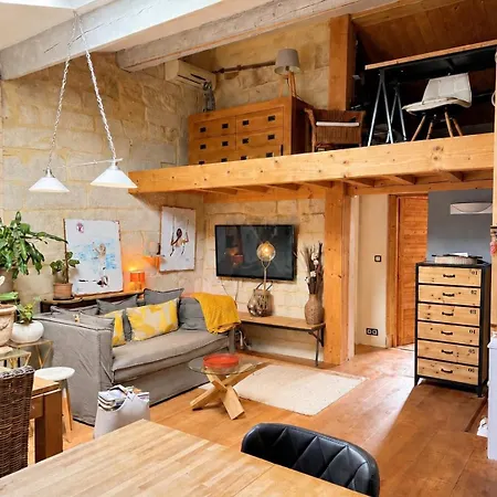 Apartamento Charme Et Authenticité Au Cœur D'uzès